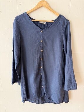 Terzo Millennio | Italien Linen Top Wooden Buttons | Boho Minimal | Medium